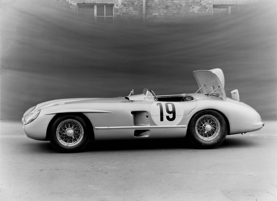  Mercedes-Benz 300 SLR 1955 года  (фото 28 из 69)